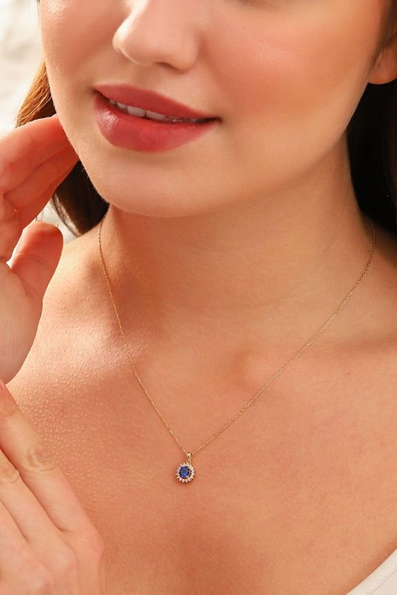 14 Ayar Mini Oval Safir Taşlı Altın Kolye T9-KY